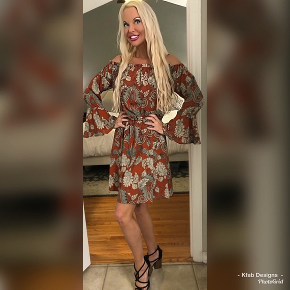 ❤️ LAST 1! Rust off shoulder bell sleeve dress - Picture 3 of 4